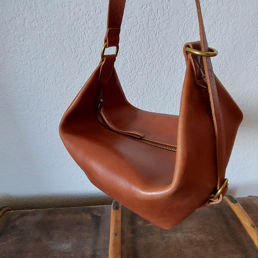 Madewell leather sling bag